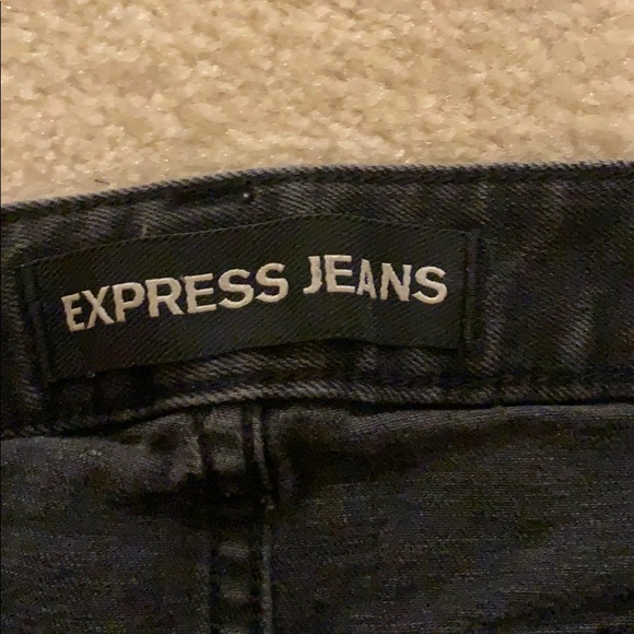 Black denim shorts - Picture 2 of 4